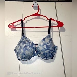 PINK Blue and White Push-Up Bra! Size 36B! Send an offer!